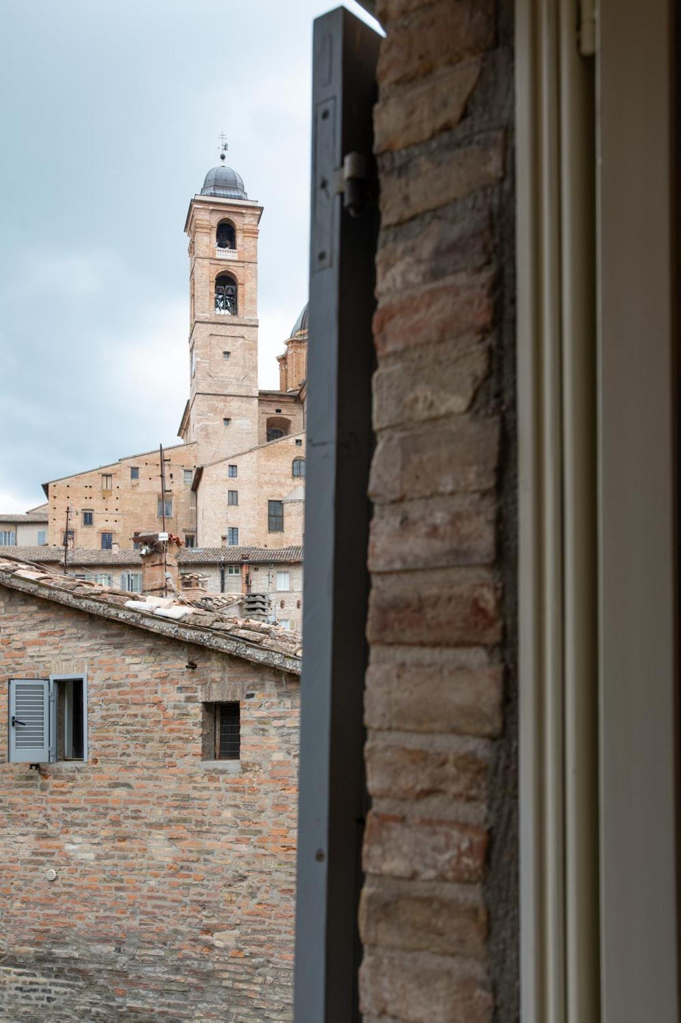 Urbino Apartment - Urban Retreat Esterno foto